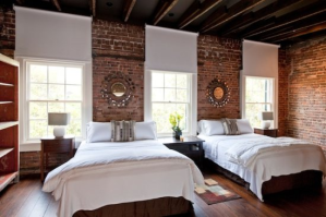 Historic places to stay in Savannah/busbeevacations.com